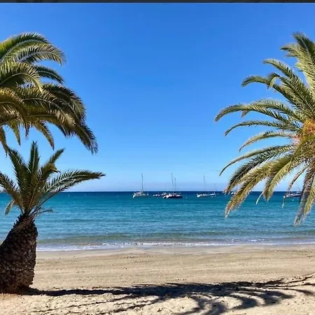 Charmand En Avec Piscine דירה *
