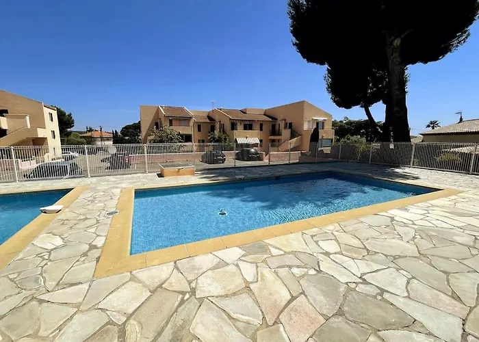Charmand En Résidence Avec Piscine Appartement *