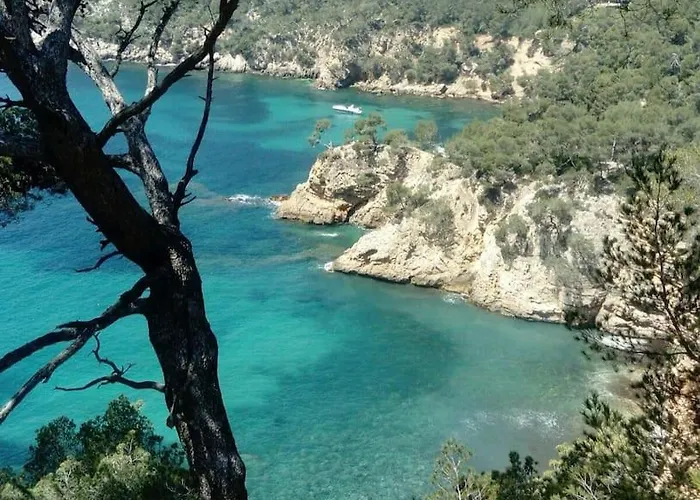 Charmand En Avec Piscine * Bandol
